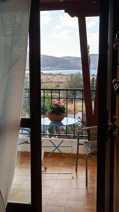Marco Polo'S Mooring Cozy Navy House Appartement Anavyssos Buitenkant foto